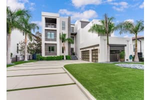 5131 NEPTUNE WAY, TAMPA, FL 33609 - MLS#MFRTB8436665