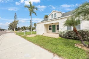 15565 GULF BOULEVARD, REDINGTON BEACH, FL 33708 - MLS#MFRTB8436681