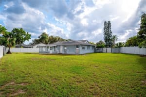 11277 SOL VISTA DRIVE, LARGO, FL 33774 - MLS#MFRTB8436714