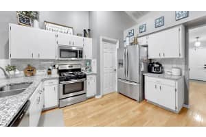 28422 TALL GRASS DRIVE, WESLEY CHAPEL, FL 33543 - MLS#MFRTB8436740