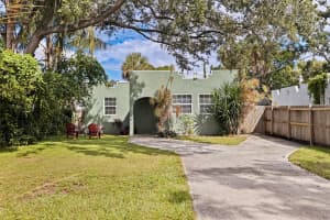 2031 44TH AVENUE, ST PETERSBURG, FL 33714 - MLS#MFRTB8436821