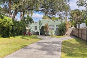 2031 44TH AVENUE, ST PETERSBURG, FL 33714 - MLS#MFRTB8436821
