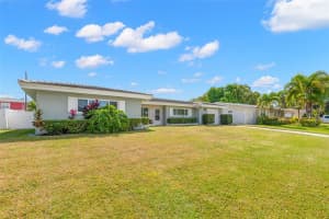 2196 INDIAN AVENUE, BELLEAIR BLUFFS, FL 33770 - MLS#MFRTB8436829