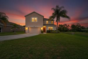 314 Highland Meadows St, DAVENPORT