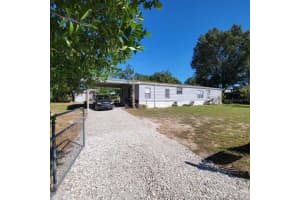 16165 Narrow St, BROOKSVILLE 16165 Narrow St, BROOKSVILLE