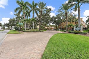 551 SANDY HOOK ROAD, TREASURE ISLAND, FL 33706 - MLS#MFRTB8436928