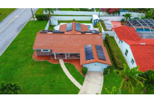 3700 14TH STREET, ST PETERSBURG, FL 33704 - MLS#MFRTB8436948