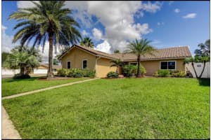 4831 Blue Jay Cir, PALM HARBOR