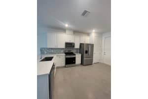 18848 INDIAN ROCK PLACE, LAKEWOOD RANCH, FL 34211 - MLS#MFRTB8436974