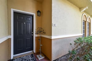 143 GRAND BEACH PLACE, TAMPA, FL 33609 - MLS#MFRTB8436989