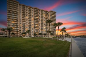 4900 BRITTANY DRIVE, ST PETERSBURG, FL 33715 - MLS#MFRTB8437018