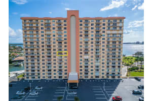 4900 BRITTANY DRIVE, ST PETERSBURG, FL 33715 - MLS#MFRTB8437018