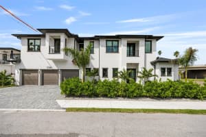 3701 LYNWOOD AVENUE, TAMPA, FL 33611 - MLS#MFRTB8437041