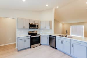 992 FIRST DRIVE, EAGLE LAKE, FL 33839 - MLS#MFRTB8437046