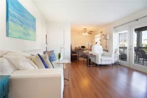 5015 COQUINA KEY DRIVE, ST PETERSBURG, FL 33705 - MLS#MFRTB8437073