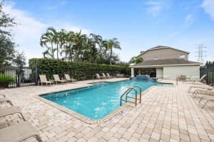 13905 ABBEY LANE, LARGO, FL 33771 - MLS#MFRTB8437083