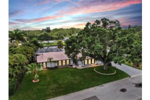 2401 ROBERTA LANE, CLEARWATER, FL 33764 - MLS#MFRTB8437128