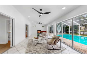 2401 ROBERTA LANE, CLEARWATER, FL 33764 - MLS#MFRTB8437128