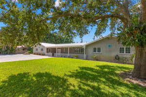 208 77TH STREET, BRADENTON, FL 34209 - MLS#MFRTB8437140
