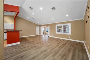 12083 72ND STREET, LARGO, FL 33773 - MLS#MFRTB8437156