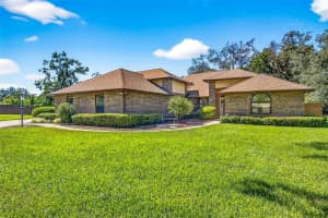 2401 NATURES COURT, VALRICO, FL 33596 - MLS#MFRTB8437205