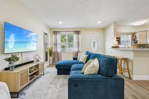 2526 29TH STREET, ST PETERSBURG, FL 33713 Sold 11/21/25