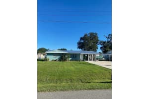209 6TH AVENUE, RUSKIN, FL 33570 - MLS#MFRTB8437248