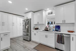 2290 60TH WAY, ST PETERSBURG, FL 33710 - MLS#MFRTB8437283