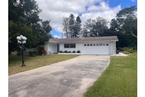 11435 Oval Dr E, LARGO