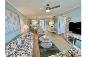 1 BOCA CIEGA POINT BLVD #213, ST PETERSBURG, FL 33708 - MLS#MFRTB8437340