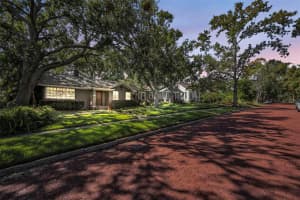 136 23RD AVENUE, ST PETERSBURG, FL 33704 - MLS#MFRTB8437343