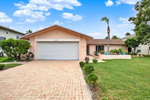 4120 MARINE PARKWAY, NEW PORT RICHEY, FL 34652 - MLS#MFRTB8437374