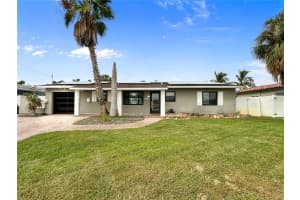 7861 1ST AVENUE, ST PETERSBURG, FL 33707 - MLS#MFRTB8437378