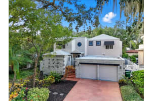 2713 CHAMBRAY LANE, TAMPA, FL 33611 - MLS#MFRTB8437379