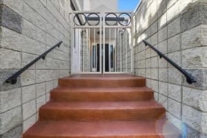 2713 CHAMBRAY LANE, TAMPA, FL 33611 - MLS#MFRTB8437379