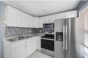 826 14TH STREET SOUTH, ST PETERSBURG, FL 33705 - MLS#MFRTB8437397