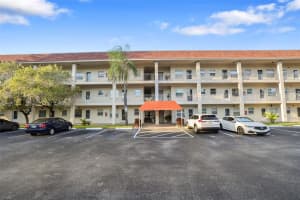4000 3RD STREET, ST PETERSBURG, FL 33703 - MLS#MFRTB8437403
