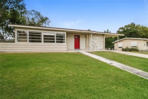 1200 Whitewood Dr, DELTONA