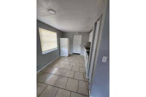 5204 45TH STREET, TAMPA, FL 33610 - MLS#MFRTB8437429