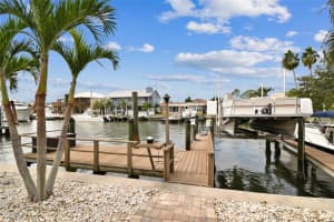 17450 2ND STREET, REDINGTON SHORES, FL 33708 - MLS#MFRTB8437490
