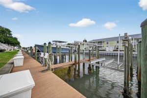 4924 BEACH DRIVE, ST PETERSBURG, FL 33705 - MLS#MFRTB8437504