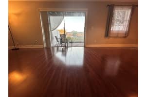 13727 JUNIPER BLOSSOM DRIVE, TAMPA, FL 33618 - MLS#MFRTB8437546