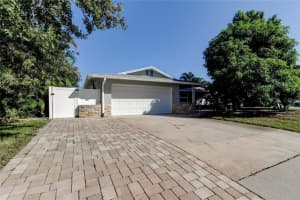 14233 102nd Ave N, LARGO