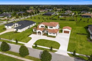 10910 BROOKSNEST COURT, LITHIA, FL 33547 - MLS#MFRTB8437629