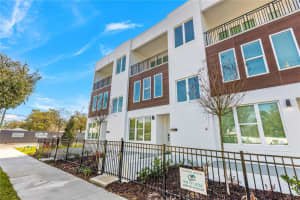 121 WARREN AVENUE, TAMPA, FL 33602 - MLS#MFRTB8437640