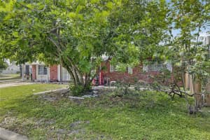 269 LINCOLN CIRCLE, ST PETERSBURG, FL 33702 - MLS#MFRTB8437669