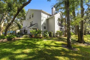 3122 VALLEY OAKS DRIVE, TAMPA, FL 33618 - MLS#MFRTB8437724