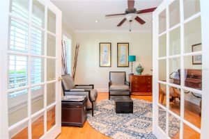 934 HARBOUR BAY DRIVE, TAMPA, FL 33602 - MLS#MFRTB8437742