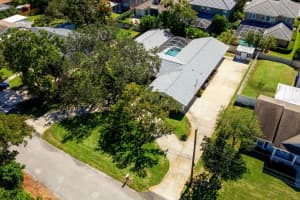 2275 TWIN LANE DRIVE, DUNEDIN, FL 34698 - MLS#MFRTB8437755