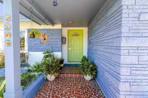 6300 16TH STREET, ST PETERSBURG, FL 33705 - MLS#MFRTB8437769